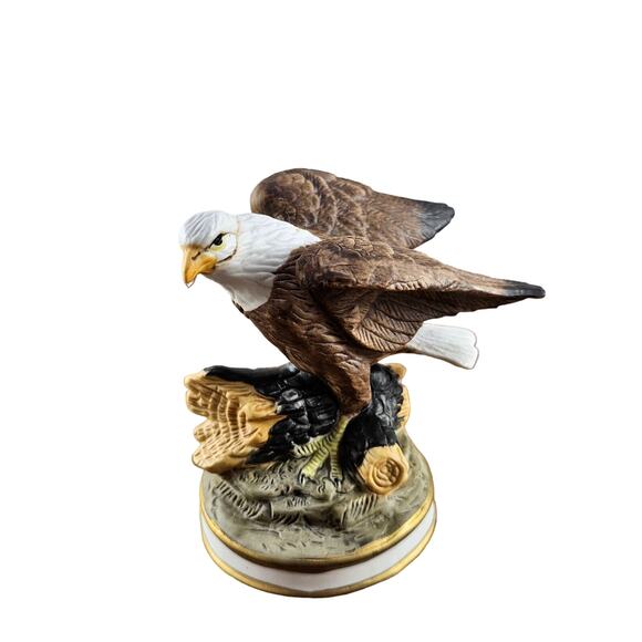 Eagle 6" Figurine Royal Heritage Americana Birds in Flight Collection - Picture 1 of 7